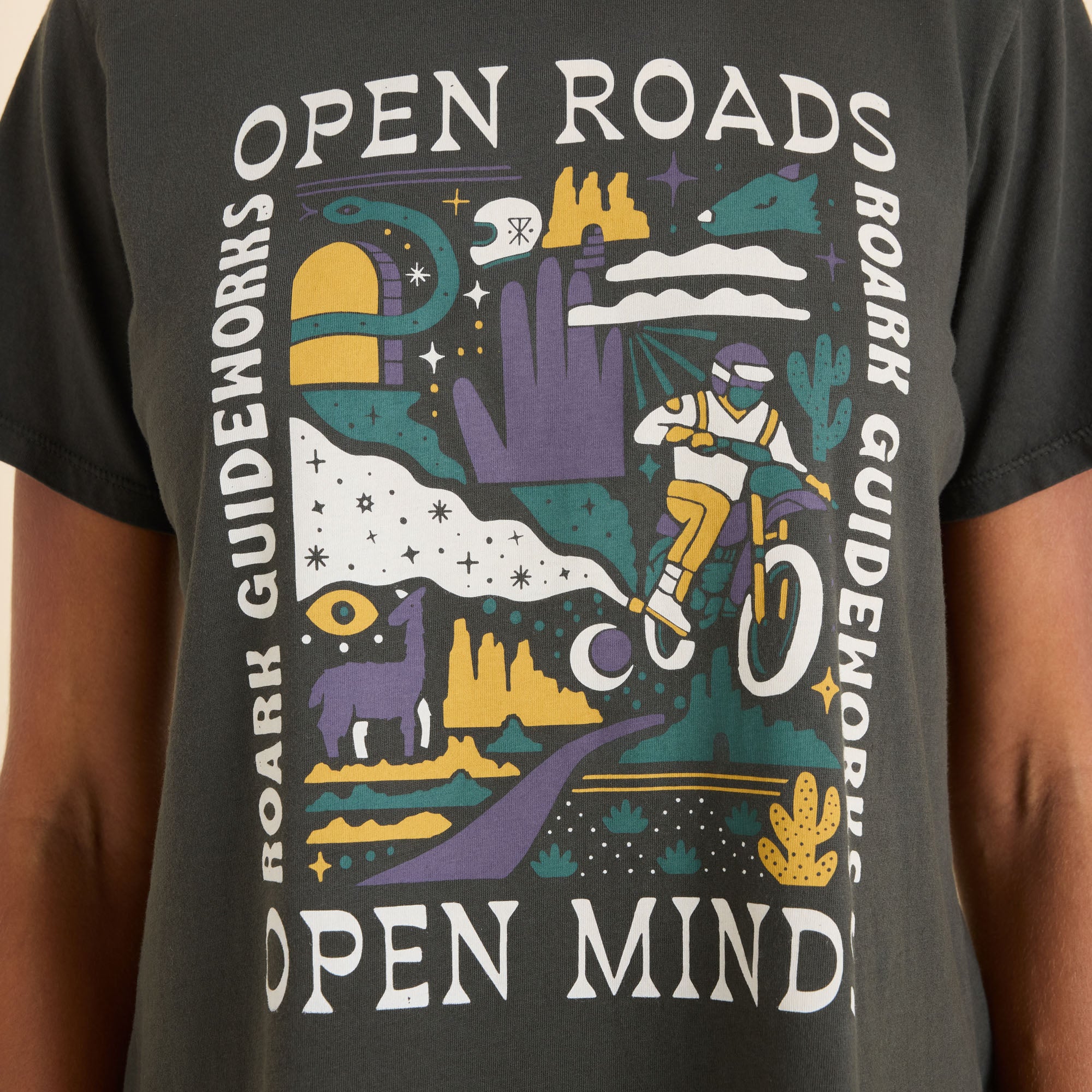 POLERA PREMIUM OPEN ROADS EVERYDAY