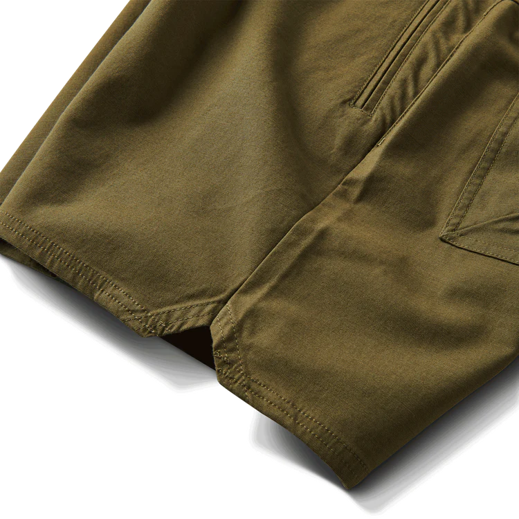 LAYOVER TRAVELER SHORT