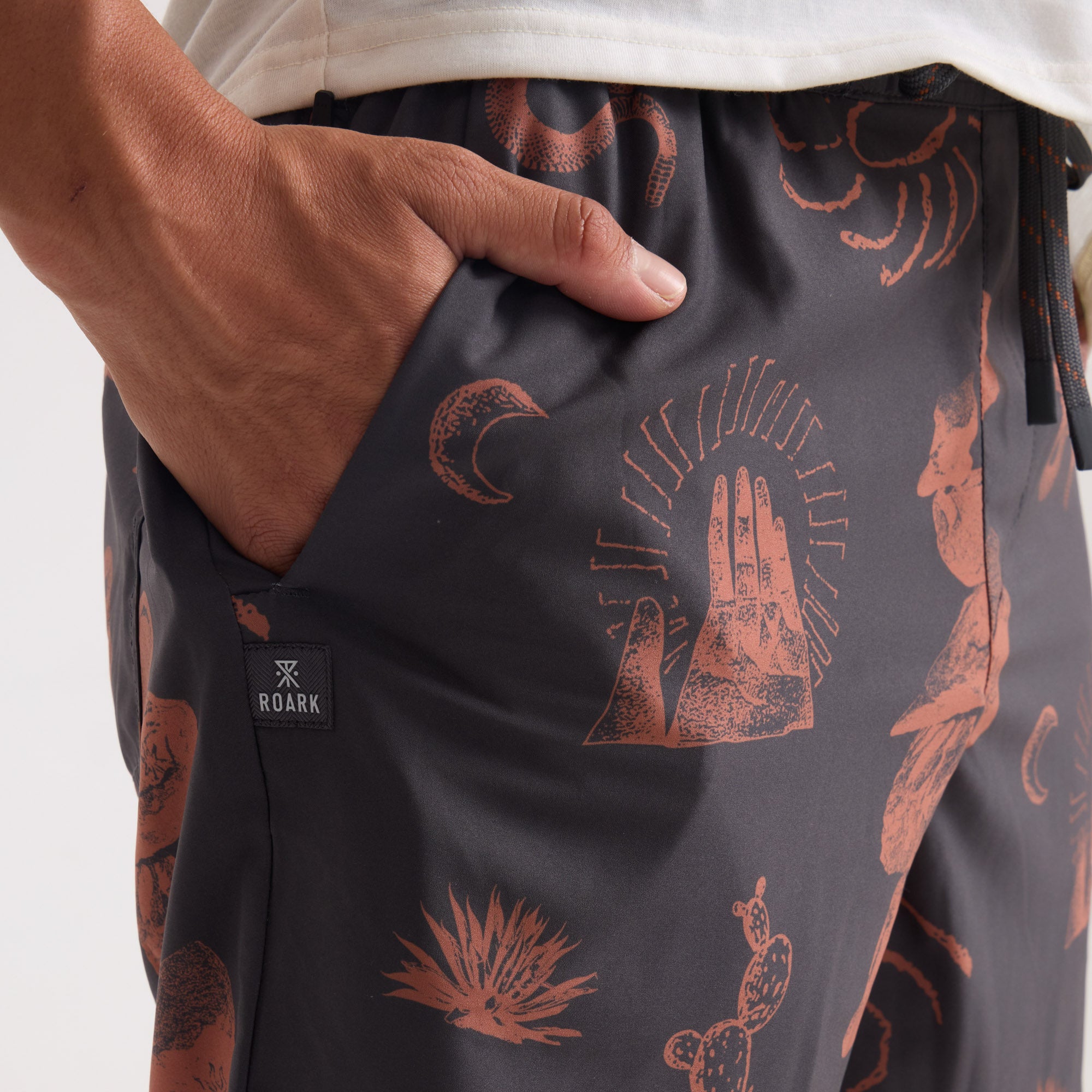 SHORT SERRANO 2.0 7" ONIX