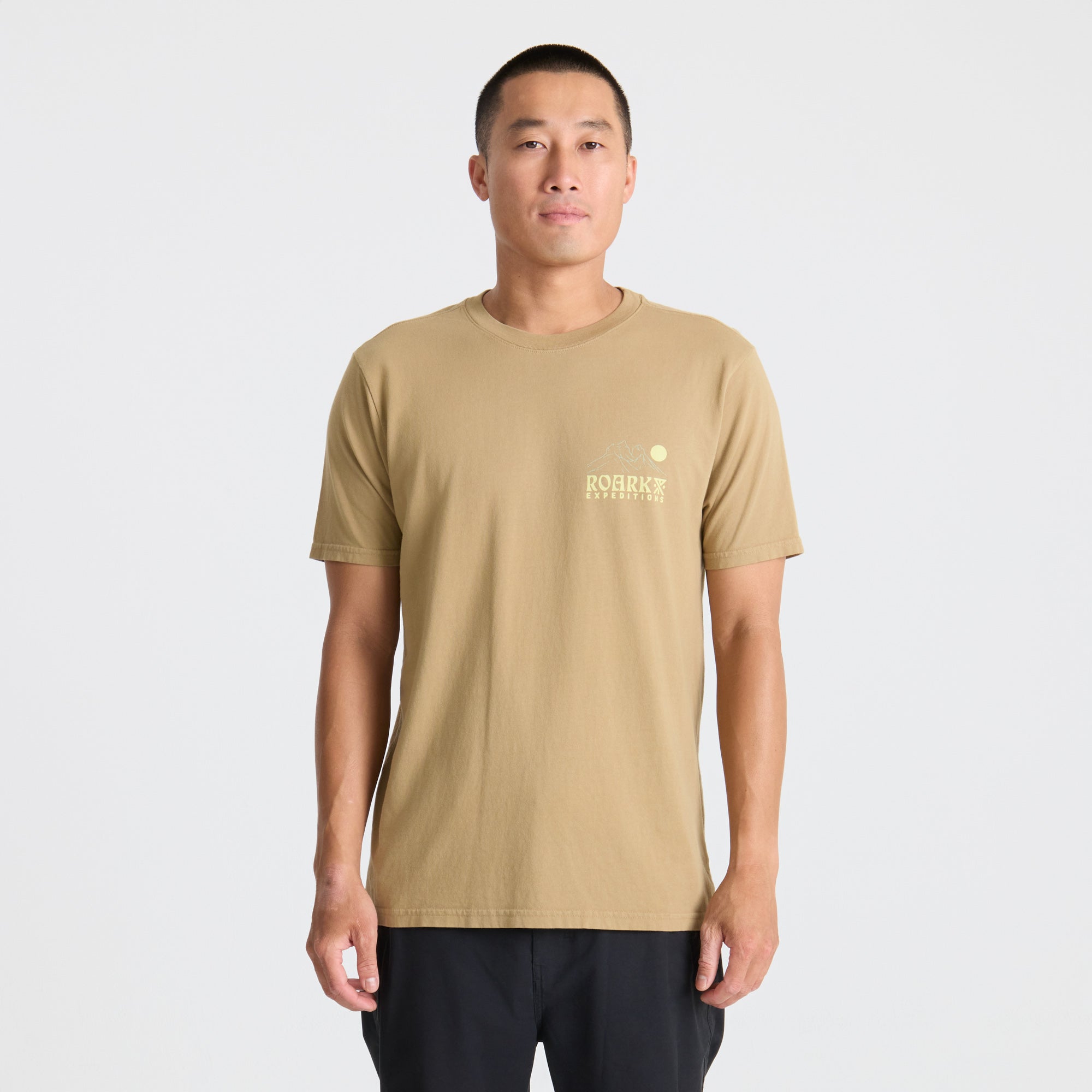 POLERA PREMIUM FOREVER ROAMING KAHKI