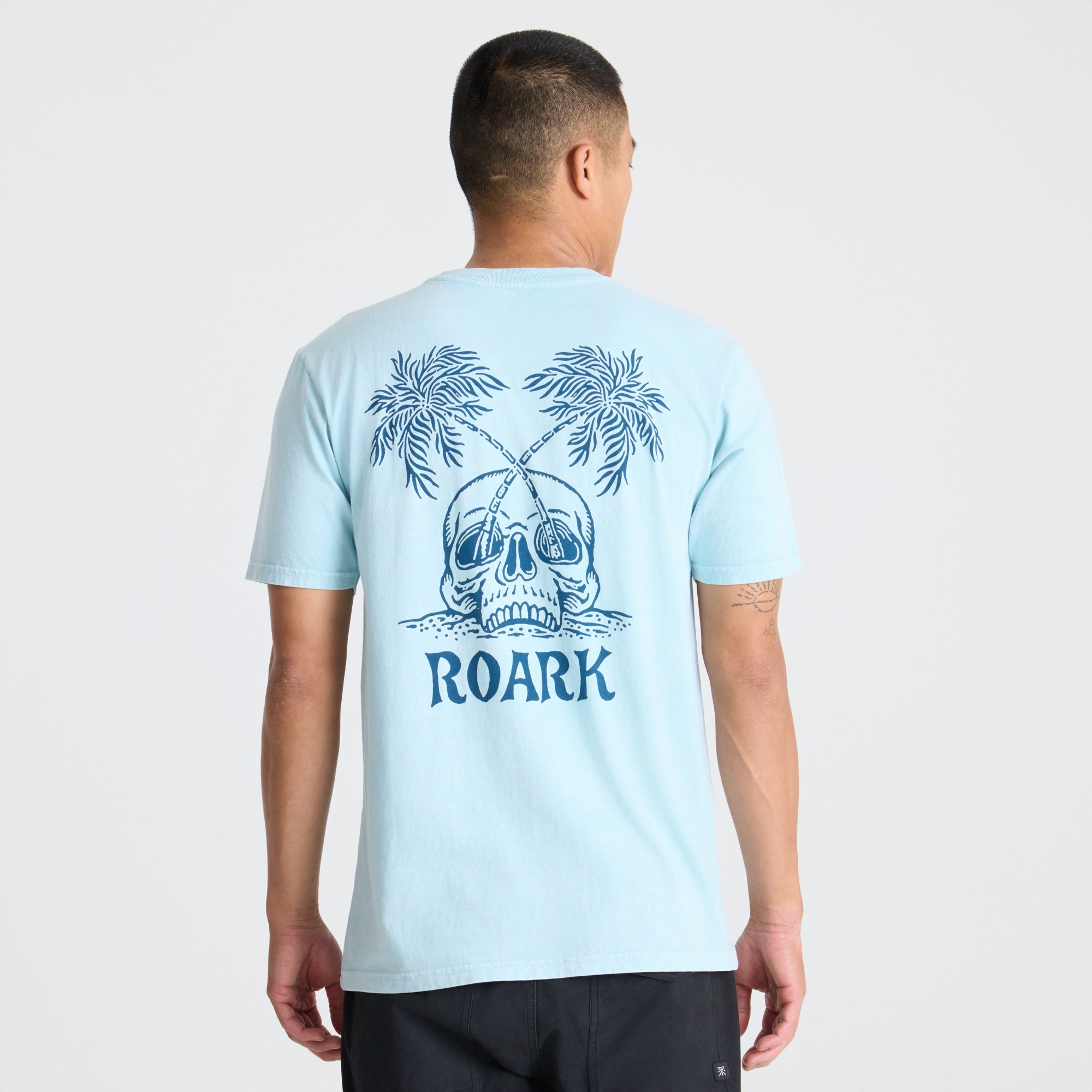 POLERA PREMIUM PERMANENT VACATION DUSTY BLUE