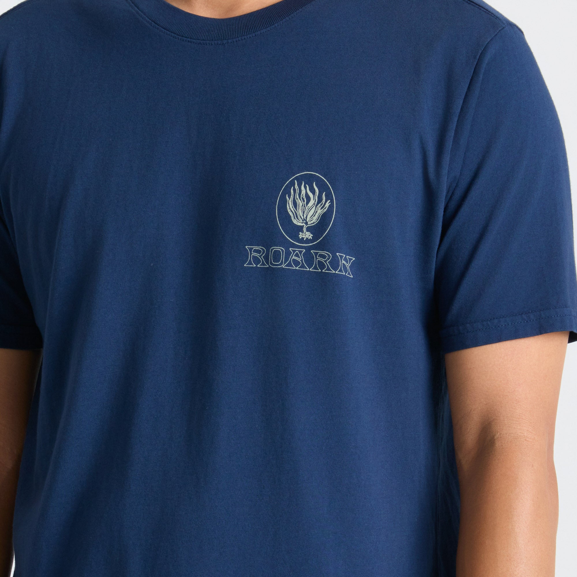 POLERA PREMIUM SEAWEED KNOWLEDGE NAVY