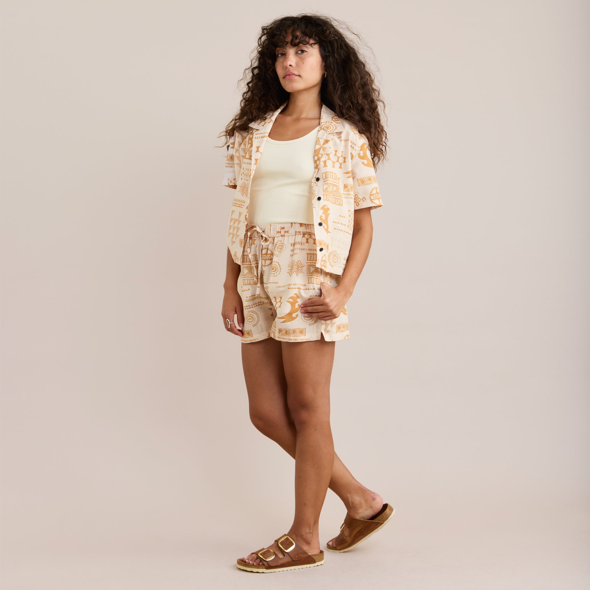 SHORT HINANO IDLE