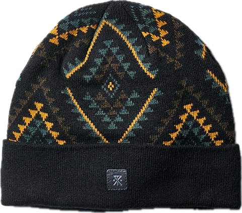 Gorro color azul oscuro con patrones triangulares color café, amarillo y azul.