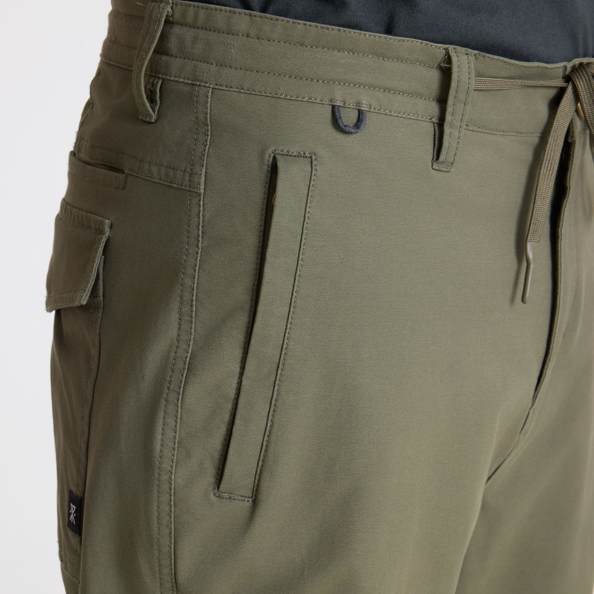 PANTALÓN LAYOVER PRO TRAVELER MILITARY