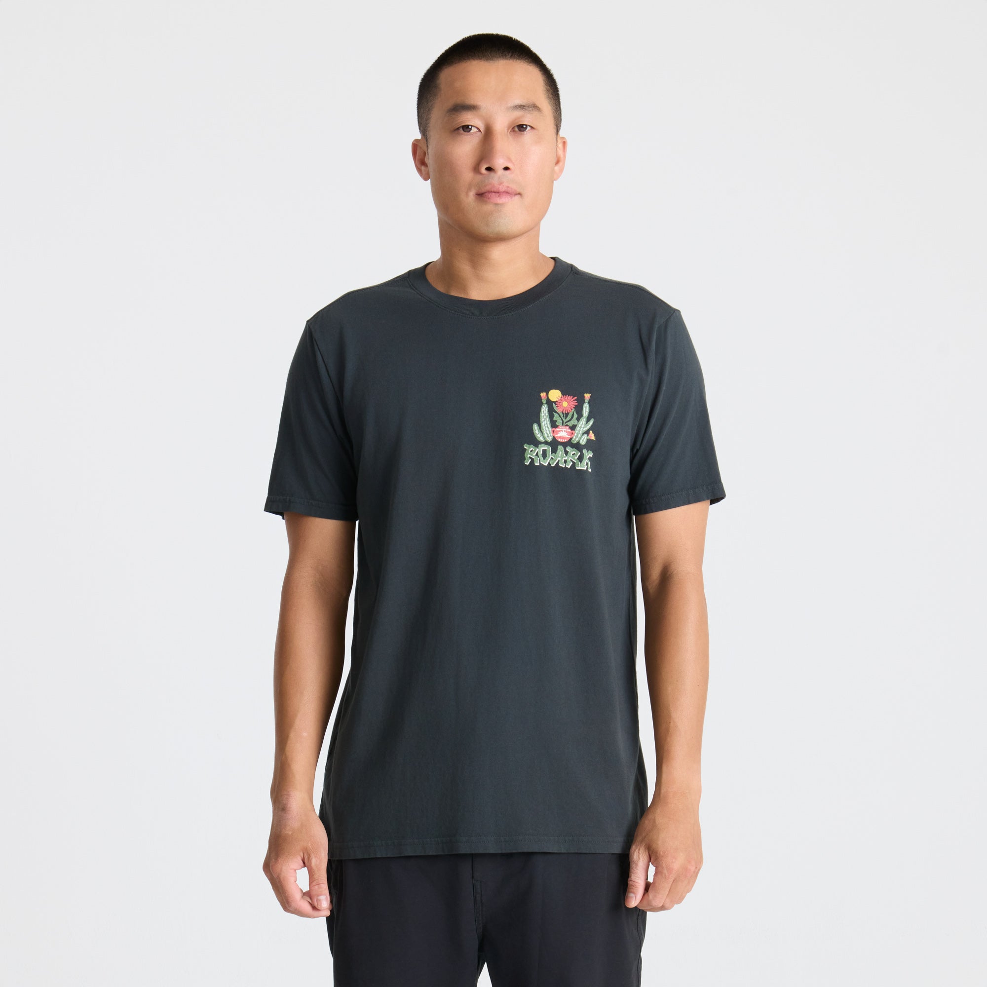 POLERA PREMIUM CACTUS GARDEN BLACK