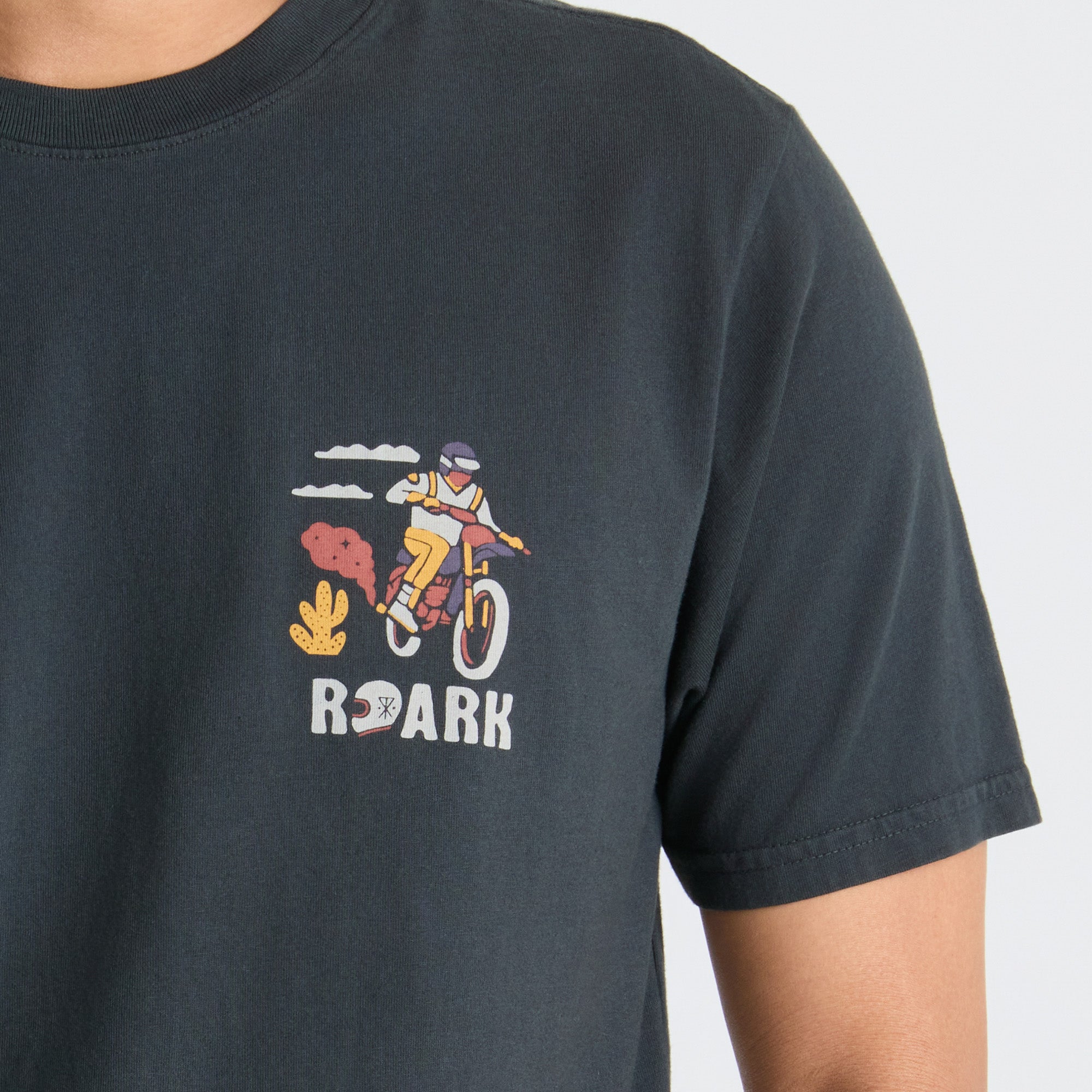 POLERA PREMIUM ATACAMA GUIDEWORKS BLACK