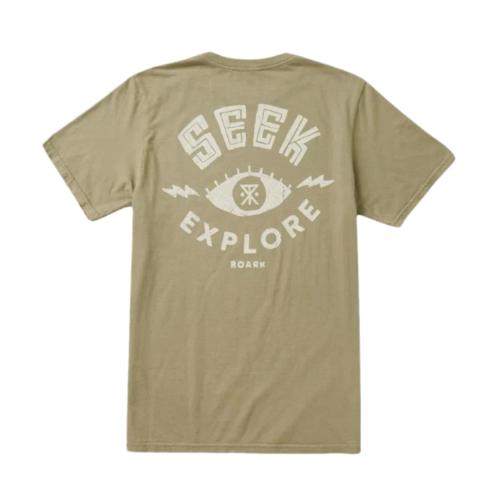 Polera color verde sucio con diseño trasero "Seek and Explore".